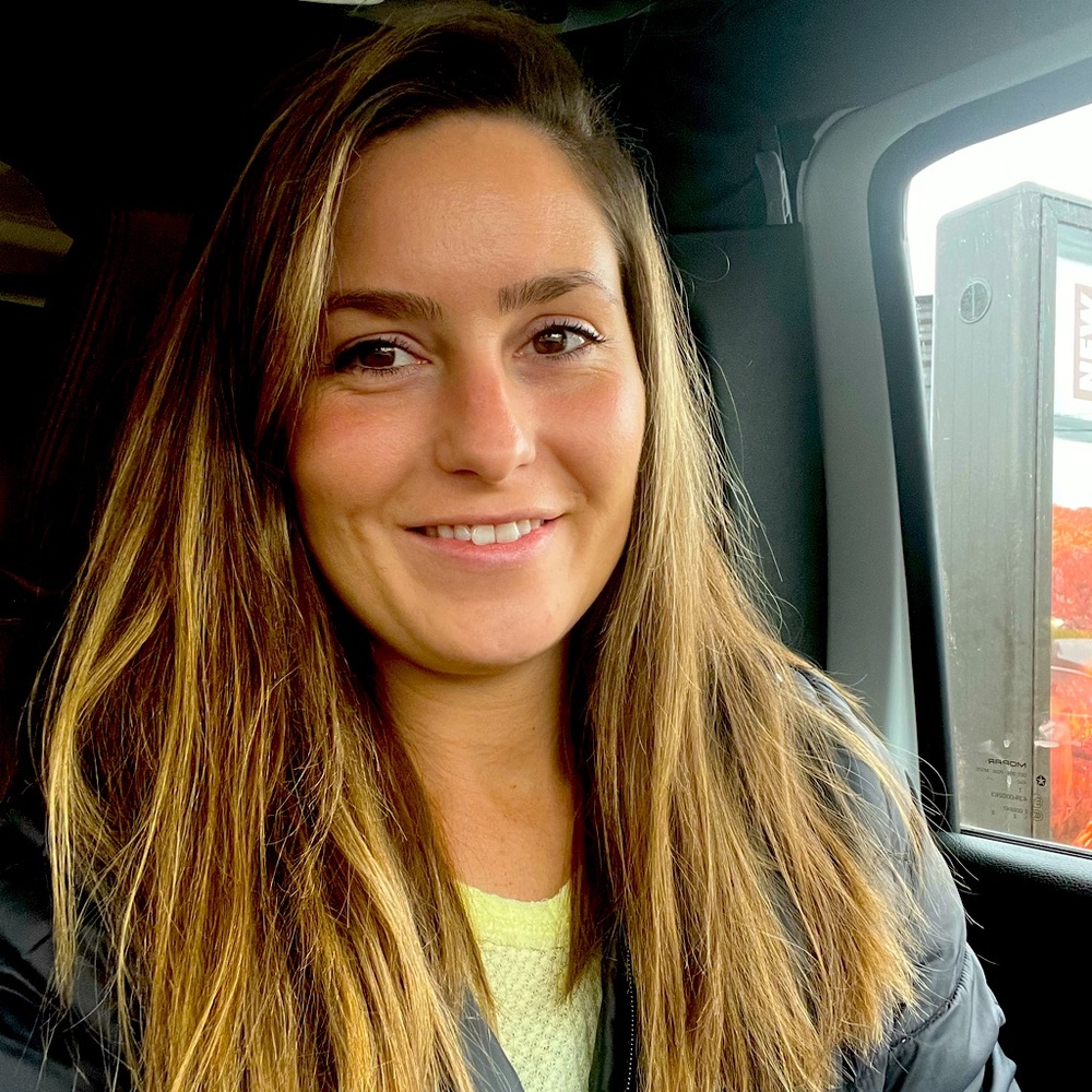 Meet your Posher, Emily